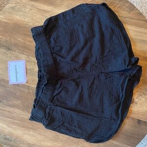 Universal Thread Dark Textured Shorts